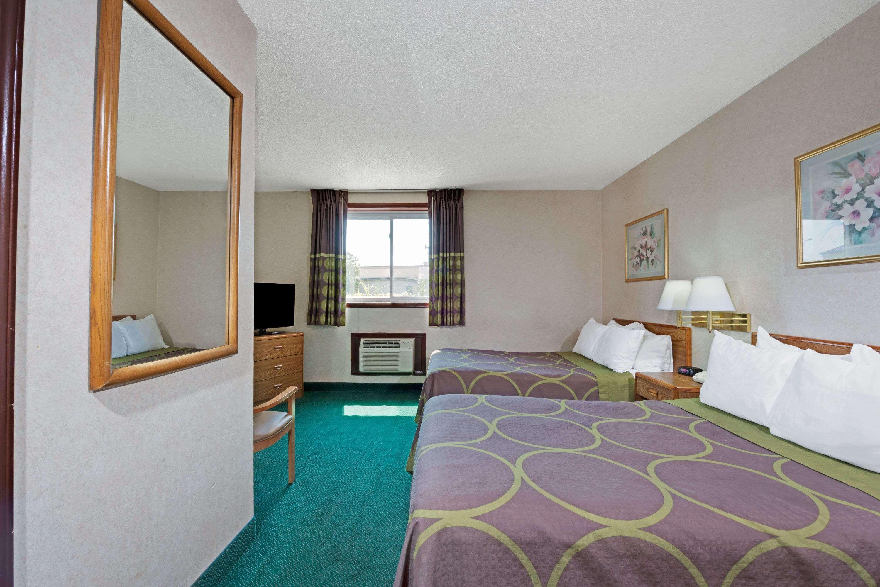 Super 8 By Wyndham Kenmore/Buffalo/Niagara Falls Area Dış mekan fotoğraf